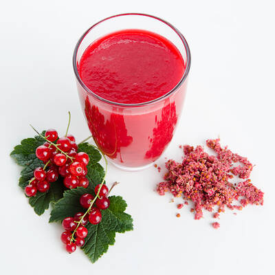 81001-redcurrentjuice-3-web